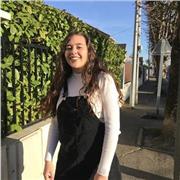 Étudiante Baccalauréat ES pouvant donner tous type de cours